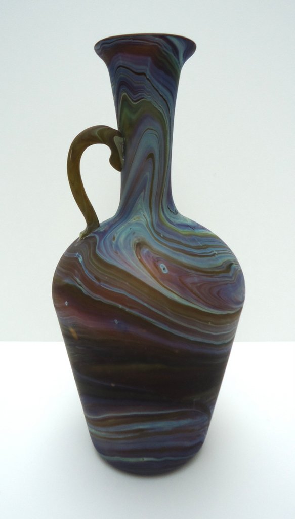 Vase with
                  handle