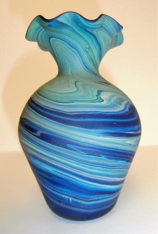 Swirl fluted vase