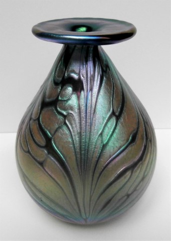 Feathered
                      narrow openign mini vase