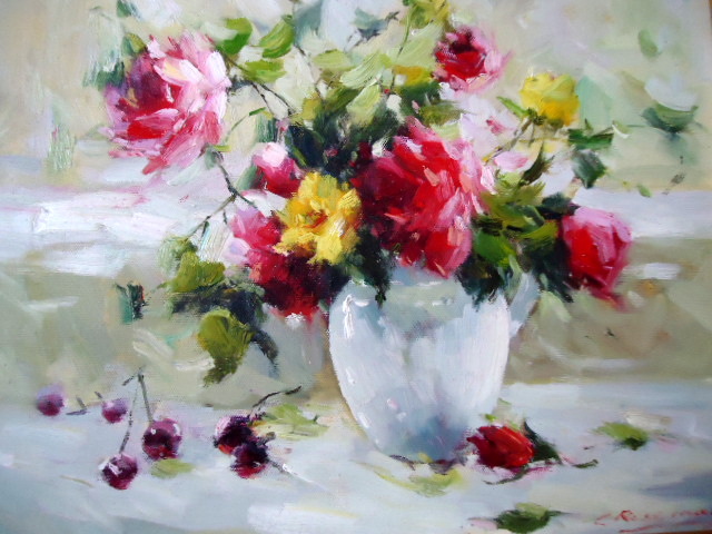 White
                        Vase with Flowers